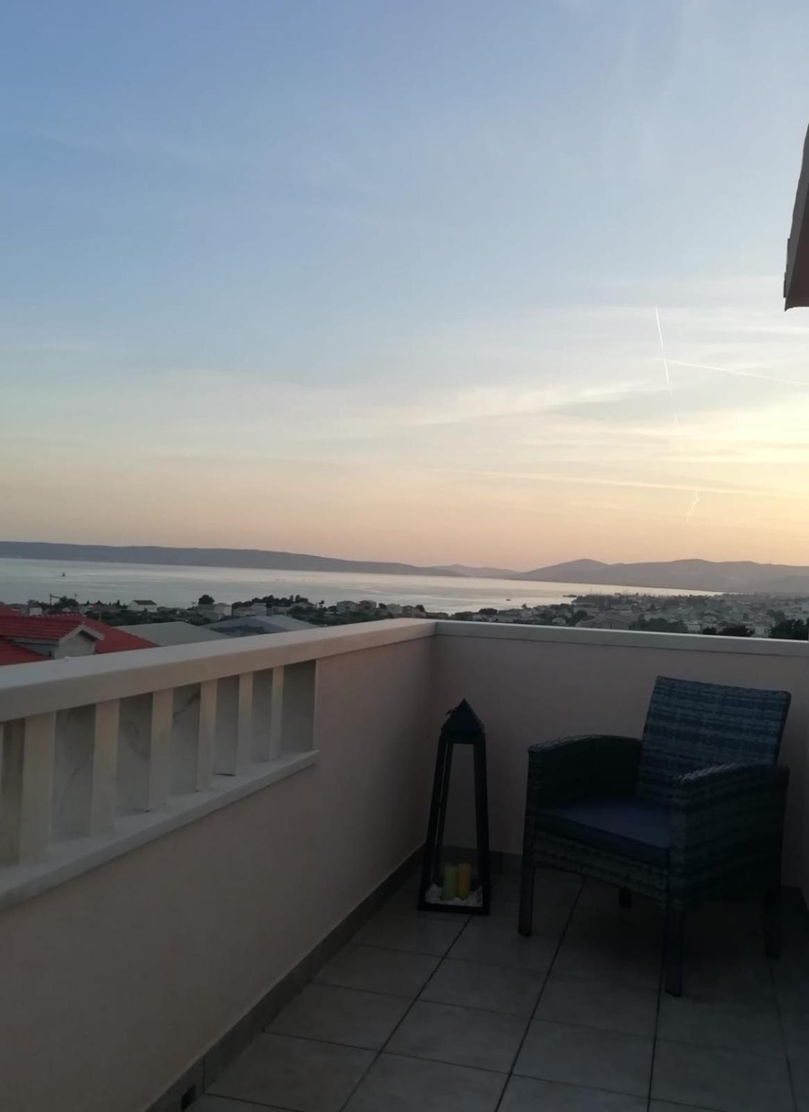Albatros Apartment Kastel Sucurac Exterior photo